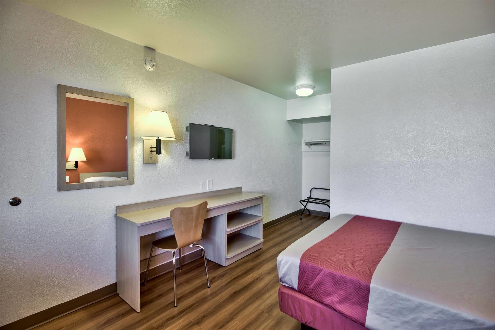 Motel 6-Youngtown, Az - Phoenix - Sun City Dış mekan fotoğraf