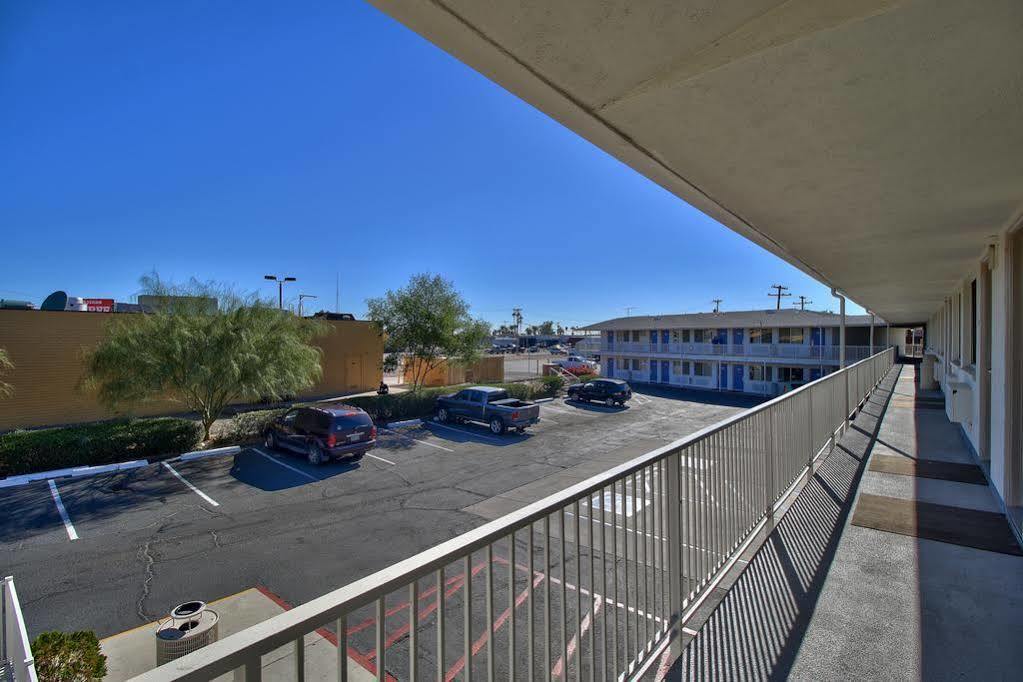 Motel 6-Youngtown, Az - Phoenix - Sun City Dış mekan fotoğraf